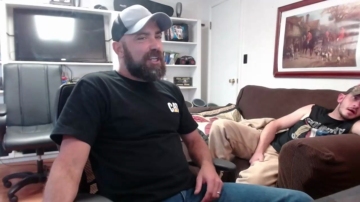 Hardworkertn  04-08-2021 video handjob